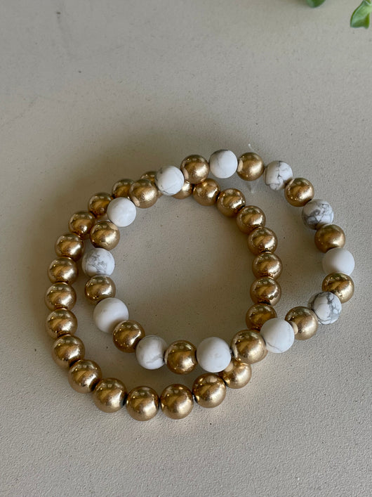 White & Gold Mixed Beaded Set of 3 Stretch Bracelets
