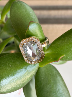 Classy Gold Rectangle Stone Ring - Size 8