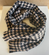 Black & Cream Houndstooth Soft Rectangle Scarf w/Frayed Edge