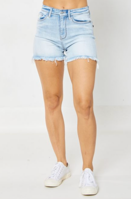 Light Denim Fray Hem Stretch XL Shorts by Judy Blue Rise 11” Inseam 4.5”
