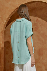 Light Teal Short Sleeve High Low Top w/Buttons on Back