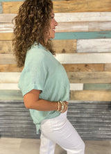 Light Teal Short Sleeve High Low Top w/Buttons on Back