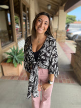 Black & White Leaf Print Kimono Top with 3/4 Sleeve & Front Tie