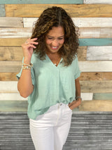 Light Teal Short Sleeve High Low Top w/Buttons on Back