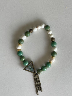 Green & White Handmade Beaded Bracelet
