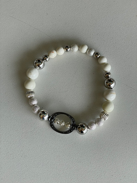 White & Silver Handmade Beaded Bracelet
