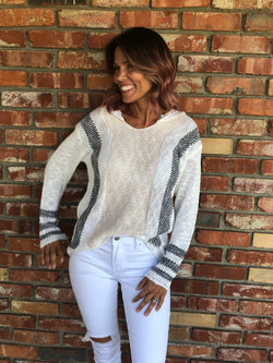 Distressed Skinny Midrise White Jeans w/Stretch by Hammer